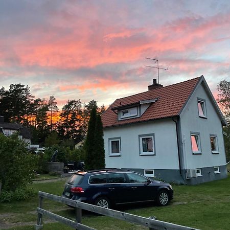 Villa Movaegen Family Friendly Free Wifi Lake Nearby Morlunda Экстерьер фото