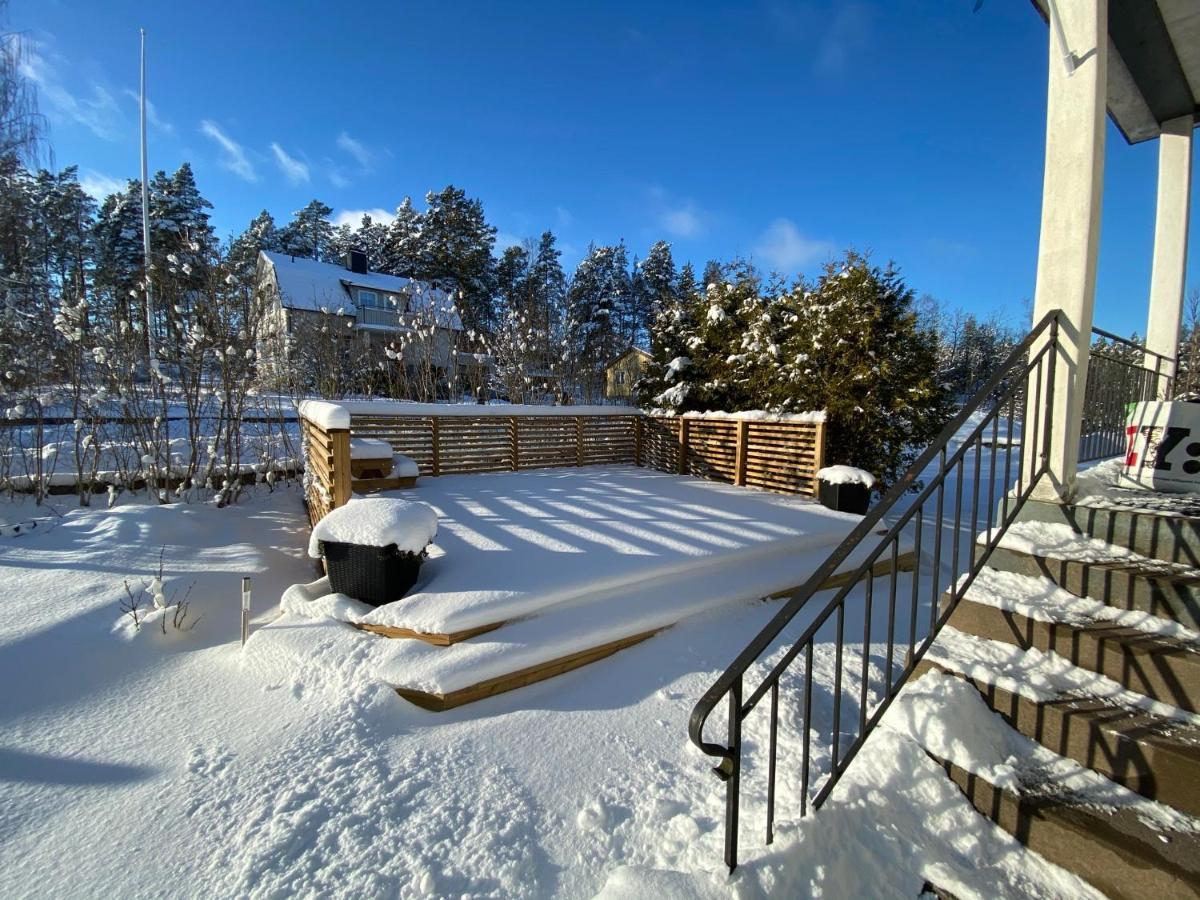 Villa Movaegen Family Friendly Free Wifi Lake Nearby Morlunda Экстерьер фото